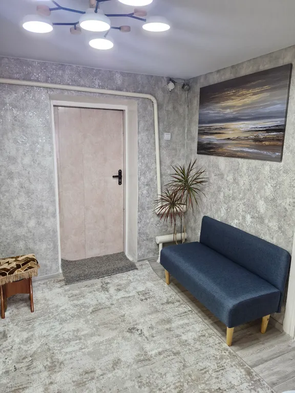 Частный дом в центре села