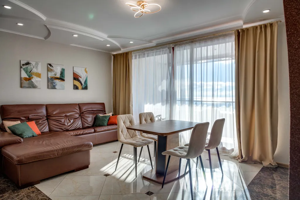 3-комнатная квартира с видом на море