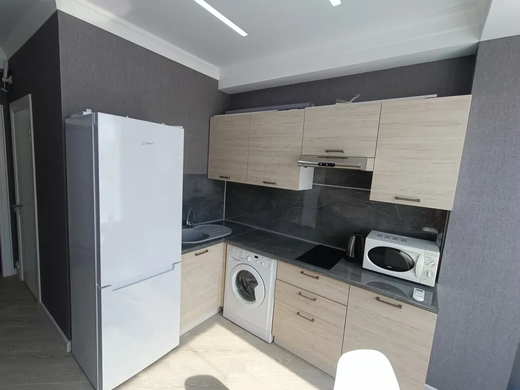 1к. Кв. 38 кв. 7 мин до пляжа. Для 4-5 гостей