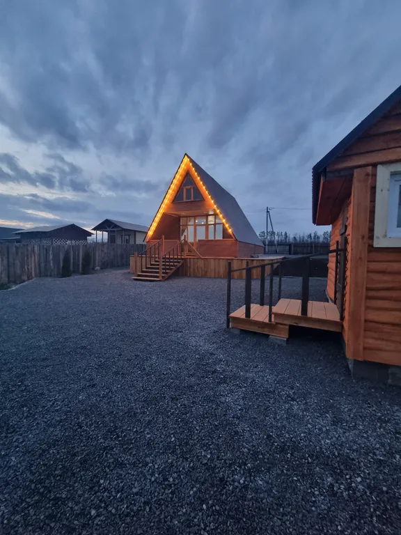 Коттедж Новый дом у озера с прекрасными видами — аренда посуточно в Благовещенск