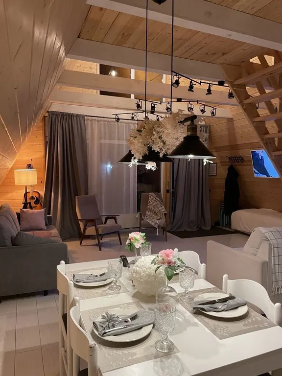 Уютный А-Фрейм домик