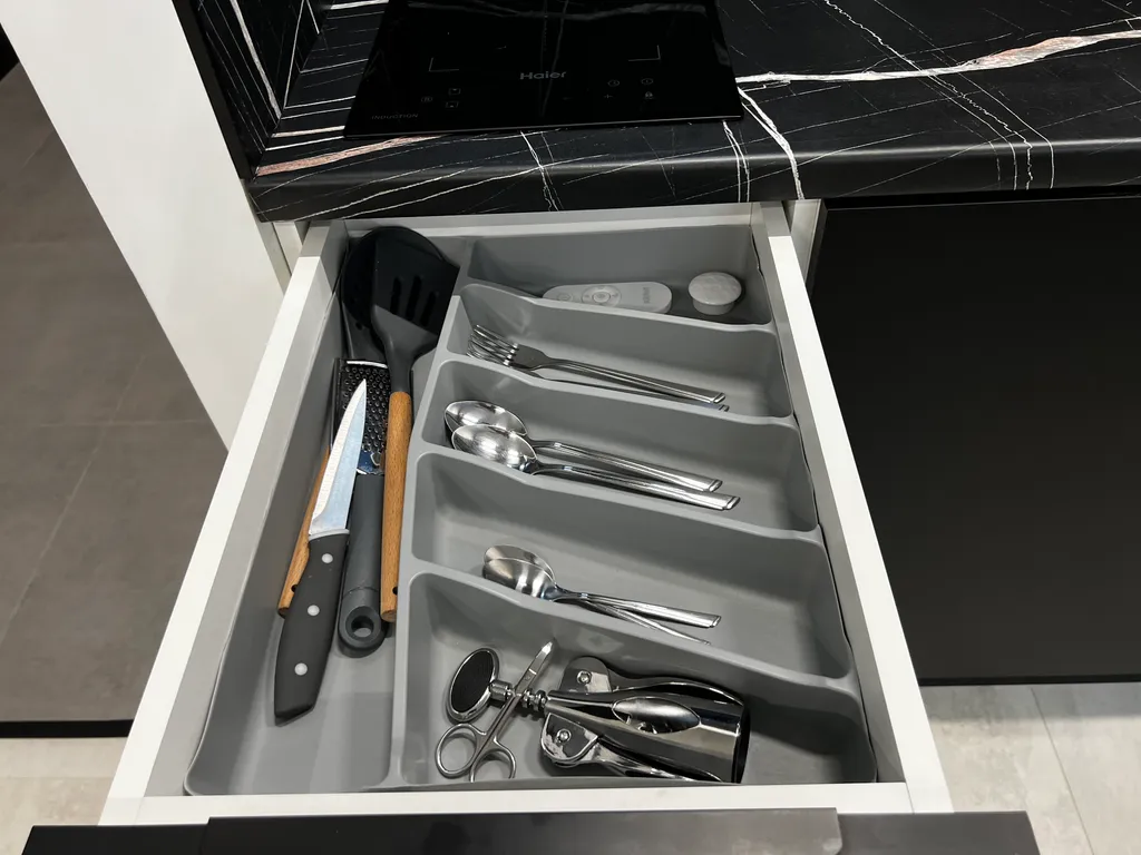 Премиальная квартира в центре города на высоком этаже в ЖК Республика