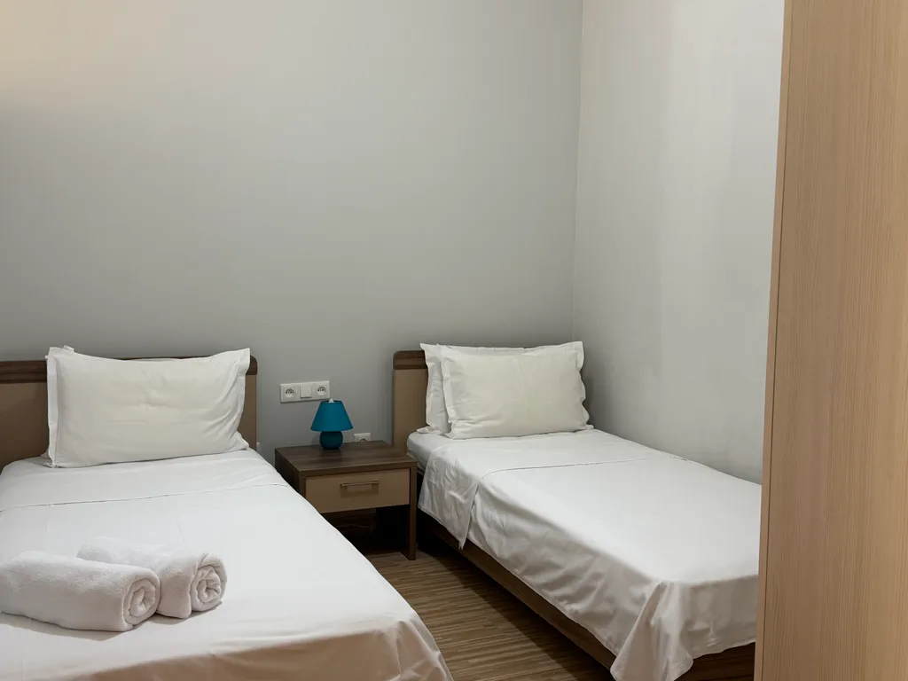 Семейные апартаменты с 2 спальнями и балконом