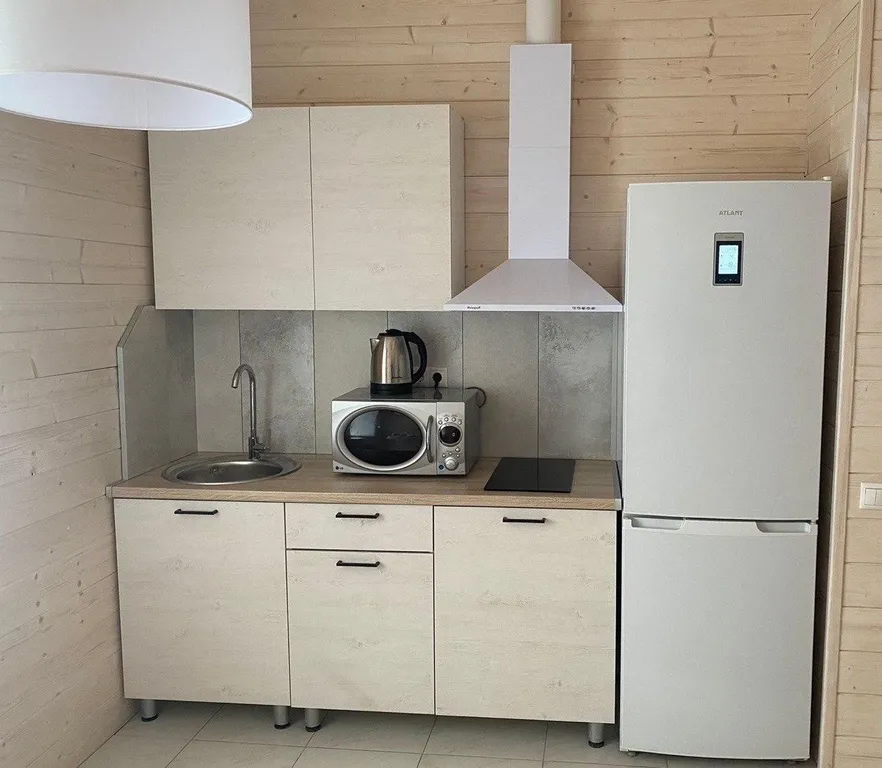 Дом с сауной в КП Лисья Горка у водохранилища