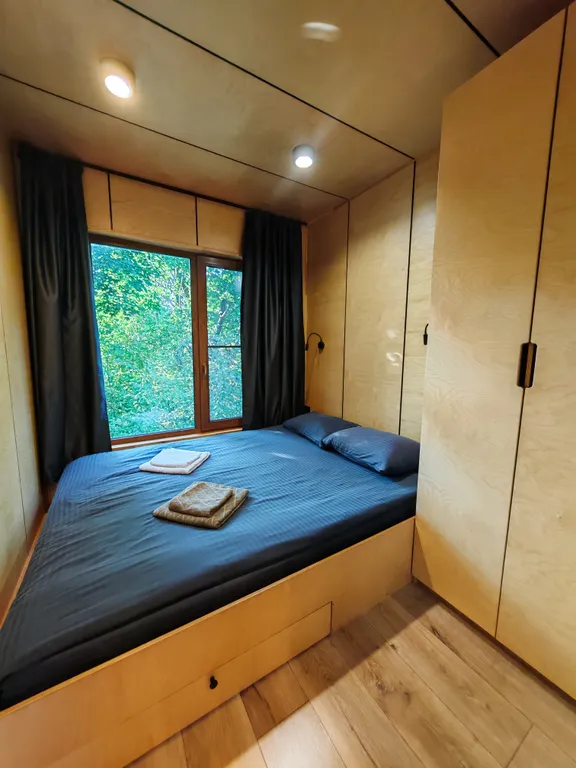 Дом Secret Garden с купелью и панорамными окнами