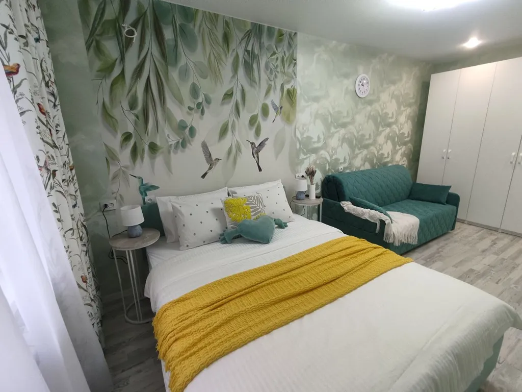 Уютная квартира с видом на набережную в центре города