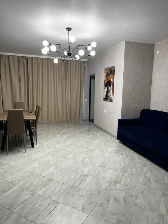 3-комнатные апартаменты с кухней на черном море