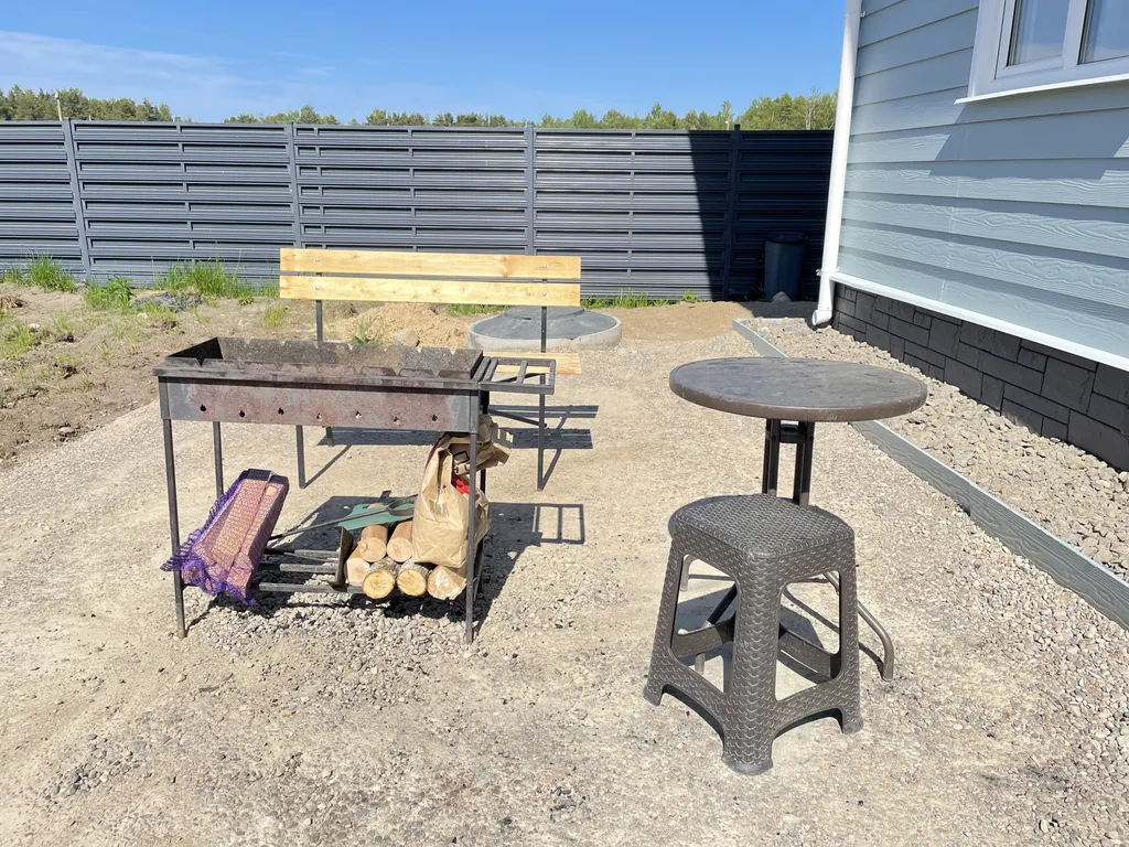 Коттедж Уютный просторный дом у лесного озера — Ларионово