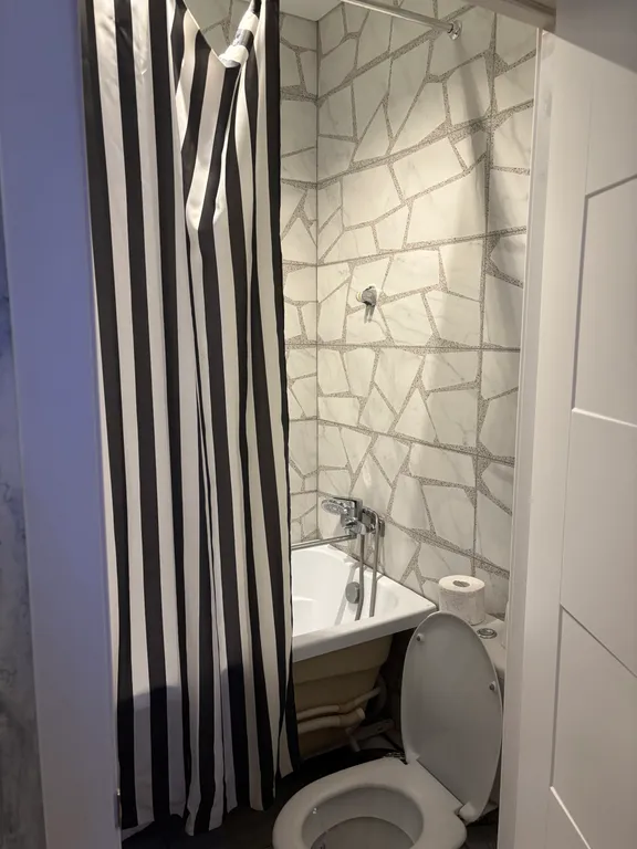 Комфортная студия центр города рядом с метро