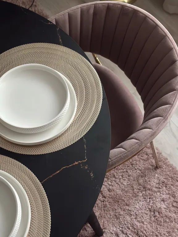 Номер-люкс Розовая пантера в апарт-комплексе Виктория