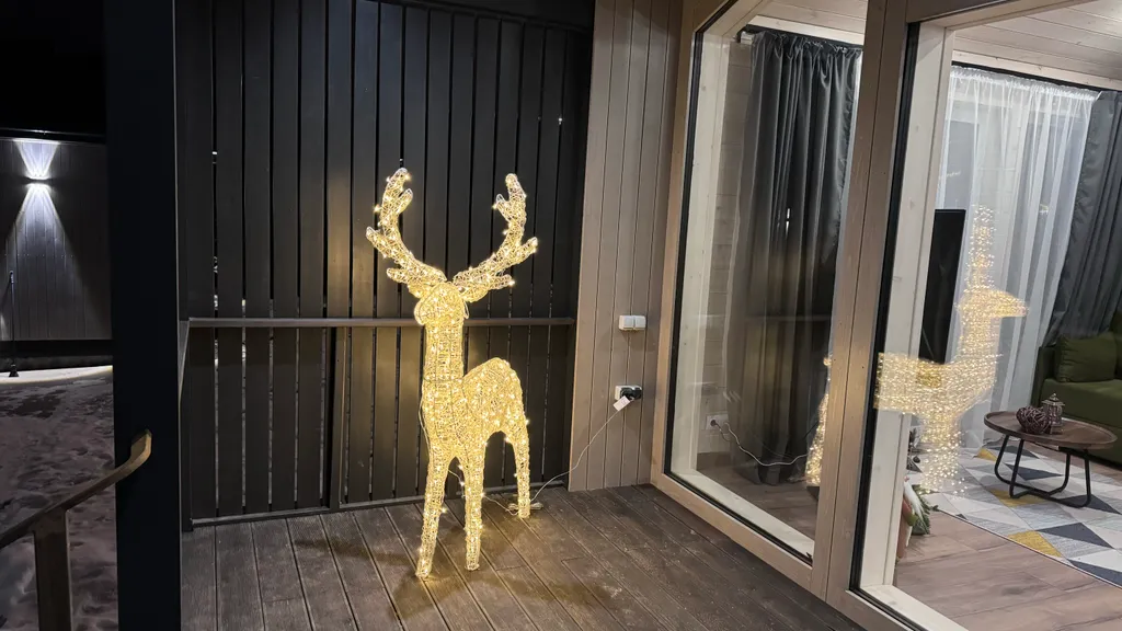 Дом с баней, сибирским чаном и теплой панорамной беседкой