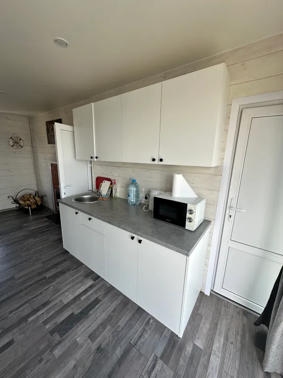 Дом на воде с баней