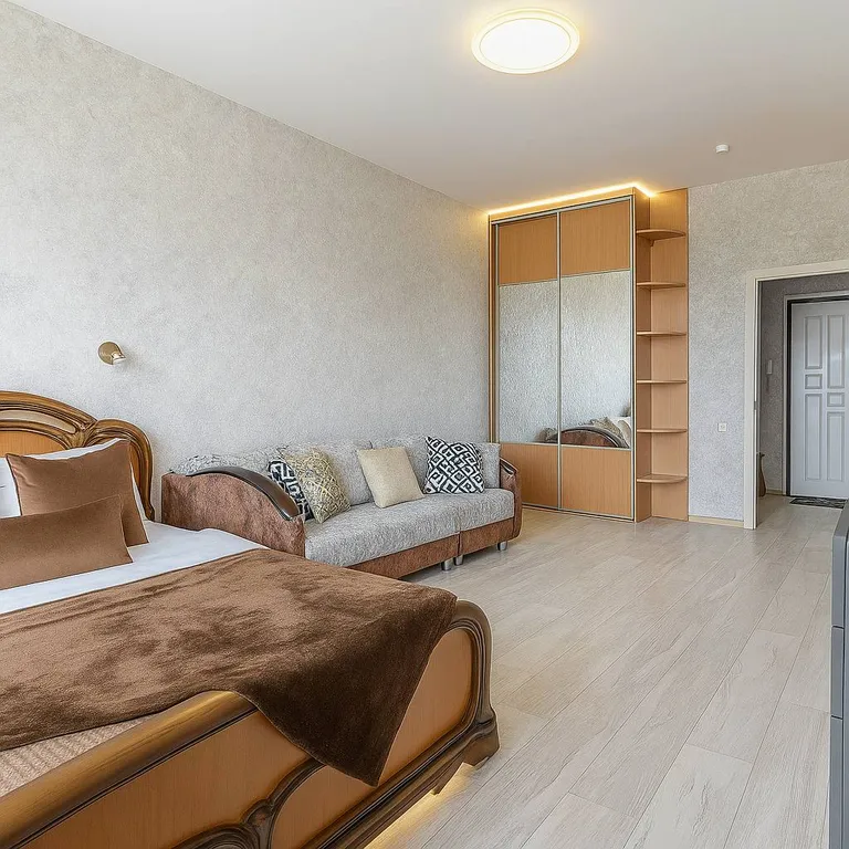 Апартаменты с балконом с бесконтактным заездом 24/7