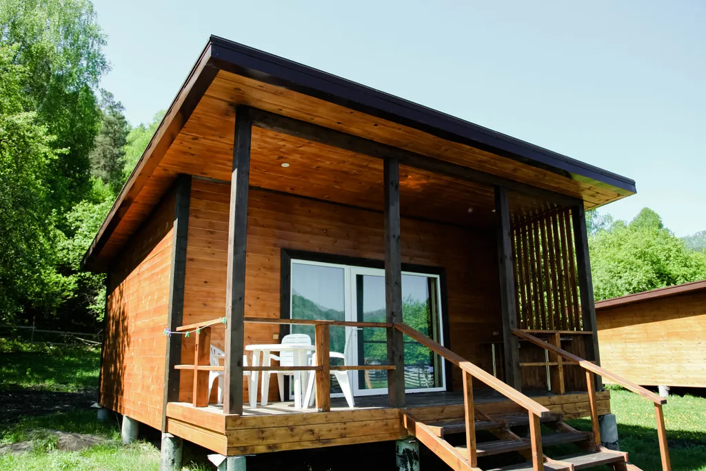 Коттедж Комфортный, благоустроенный дом с видом на горы — аренда посуточно в Анос