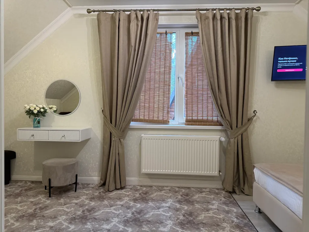 Malkar house с видом на гору Чегет