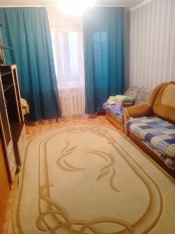 Просторная квартира в центре — аренда посуточно в Когалым