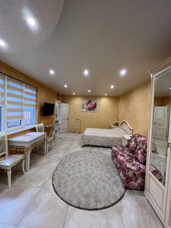 Коттедж Коттедж у моря в сердце города — Ялта