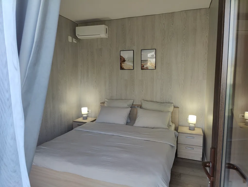 Дом с морем за калиткой