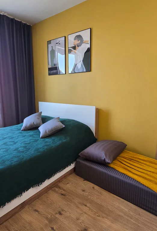 Уютная студия с панорамным окном у метро Парнас