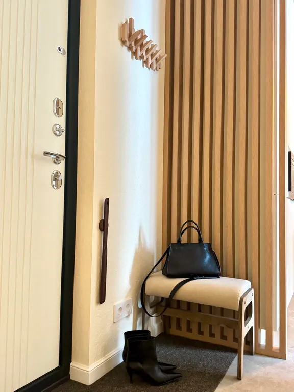 Студия бохо у набережной, с сауной, массажным креслом, проектором