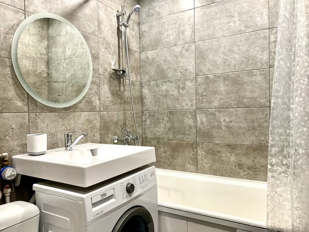 Квартира 2-комнатная Квартира — Кировск