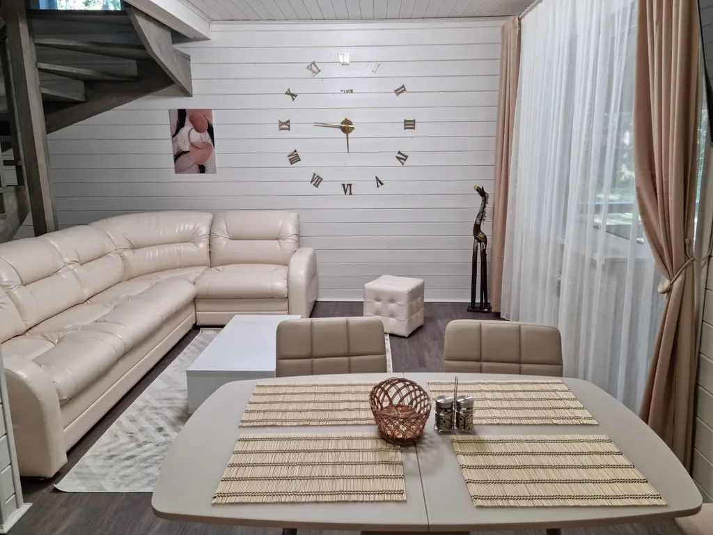 5-комнатный Дом