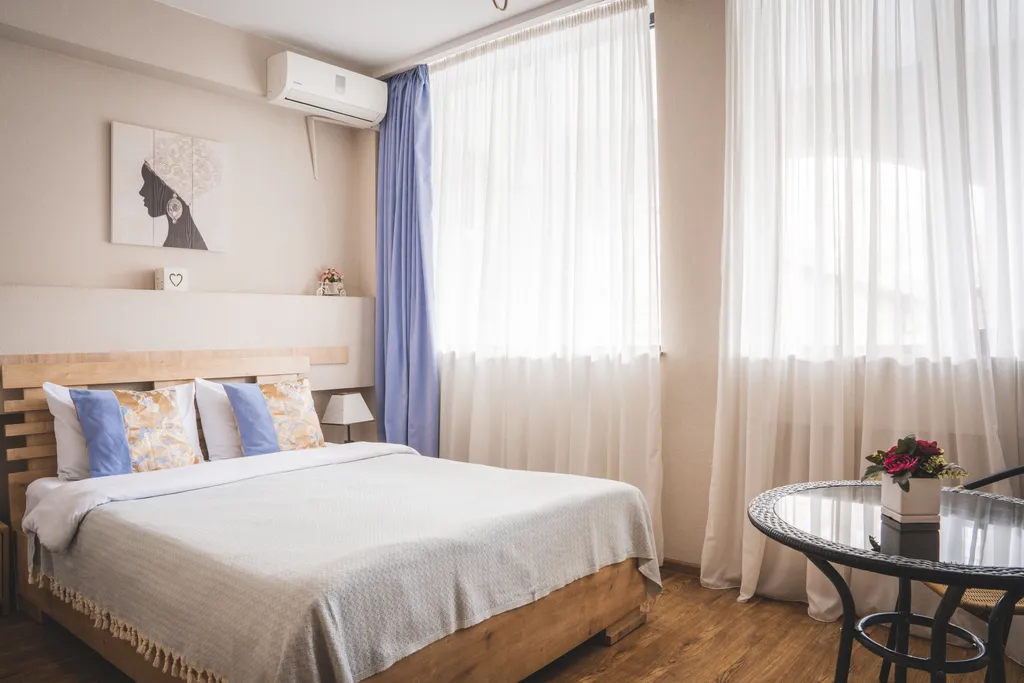 Квартира Уютные номера в центре Тбилиси — аренда посуточно в Тбилиси