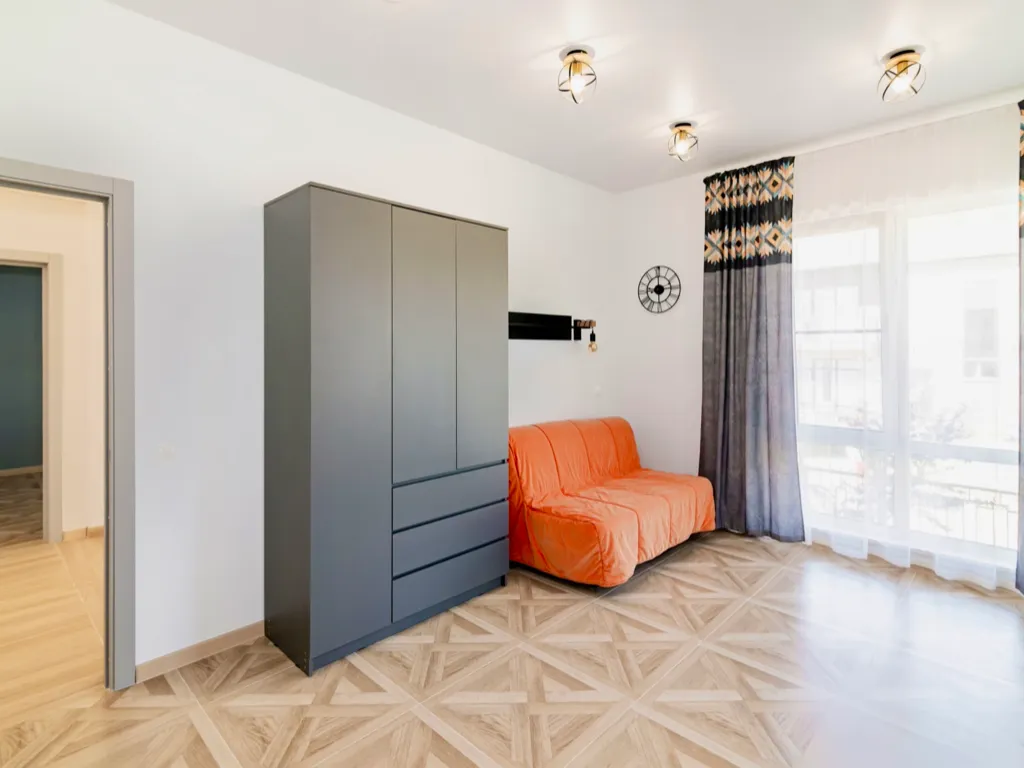 Новый дом с бассейном, сауной и панорамным видом на горы