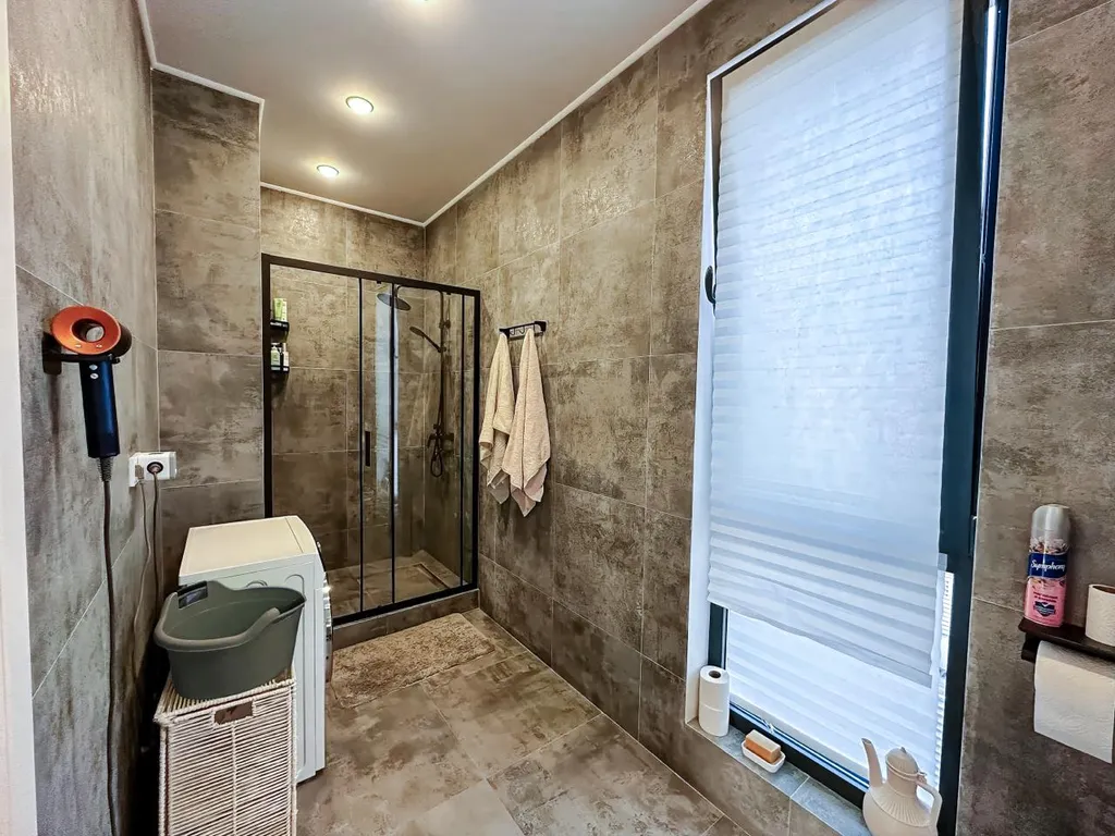 Уютный дом на море