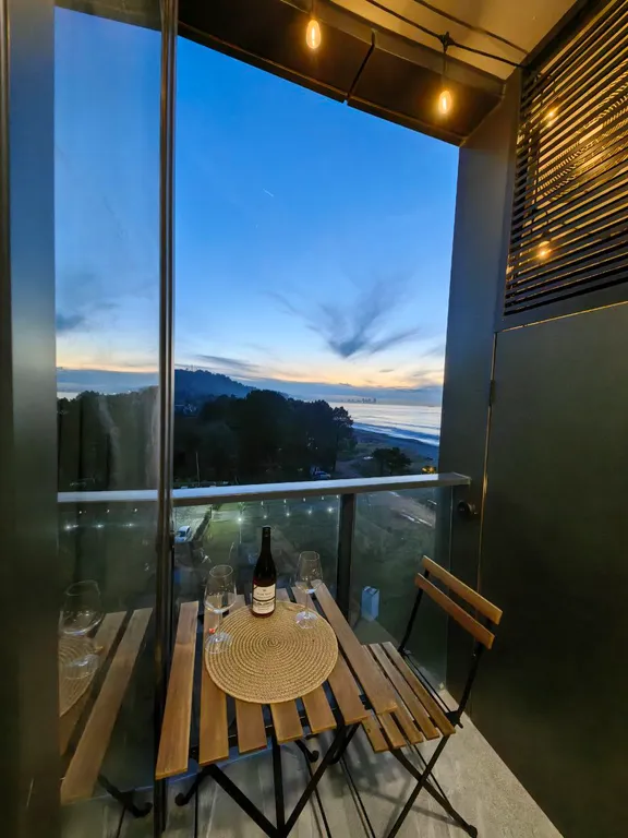 Boho apartment Tropical garden