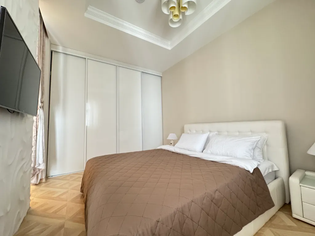 Уютная квартира в центре со своей террасой и бассейном