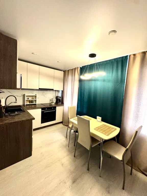 Стильная квартира с ремонтом в центре