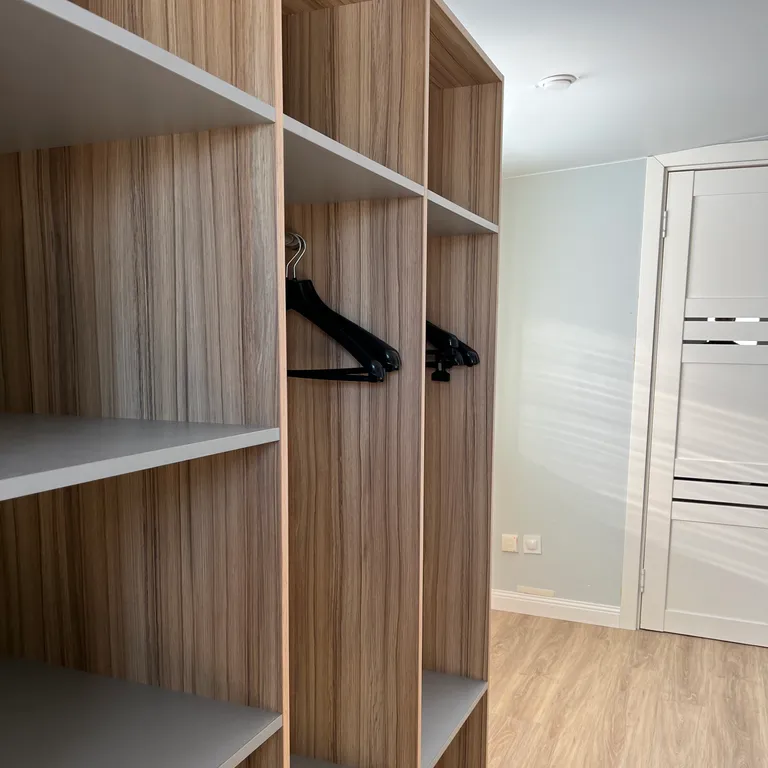 Sampo, двухэтажный дом с гостиной и видом на озеро в Карелии