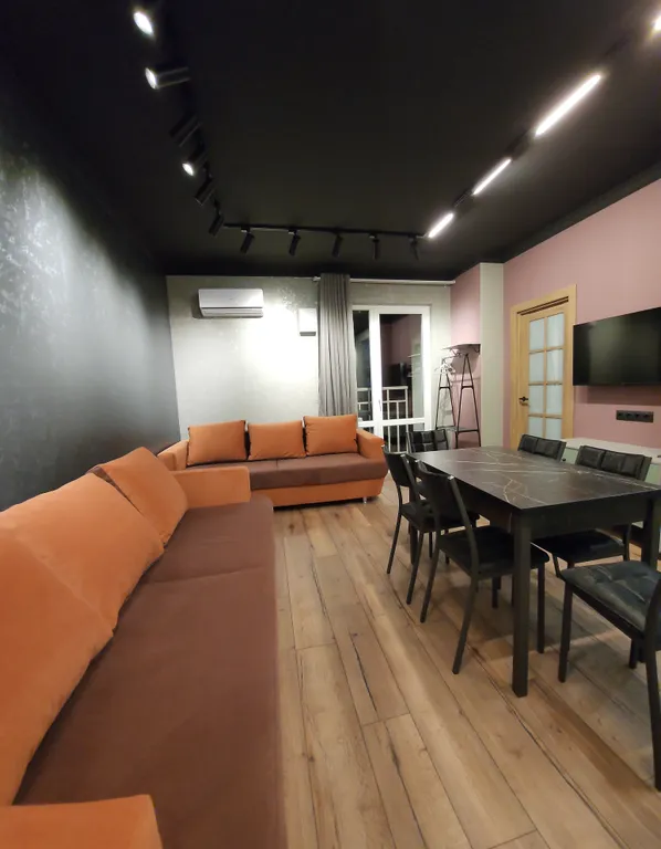 3-комнатная Ламба у озера в центре