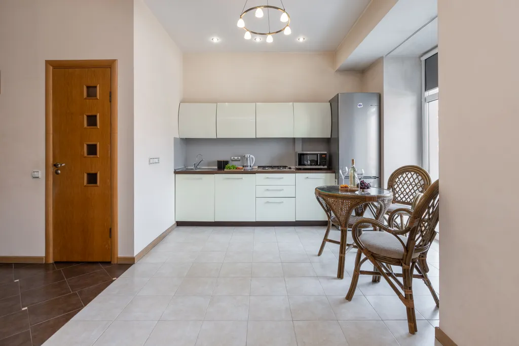 Апартамент рядом с ЦУМом и метро Якуба Коласа