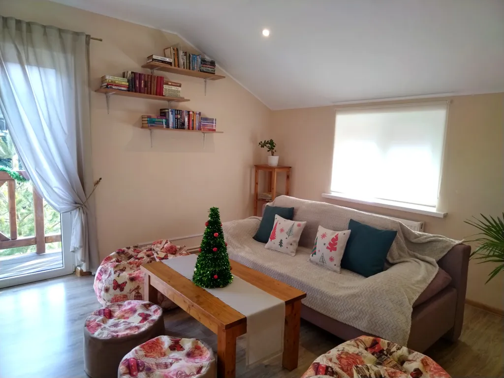 Уютный дом с видом на горы