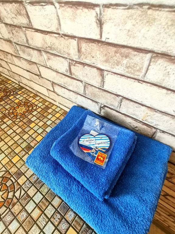 Уютная студия с видом на Золотой мост