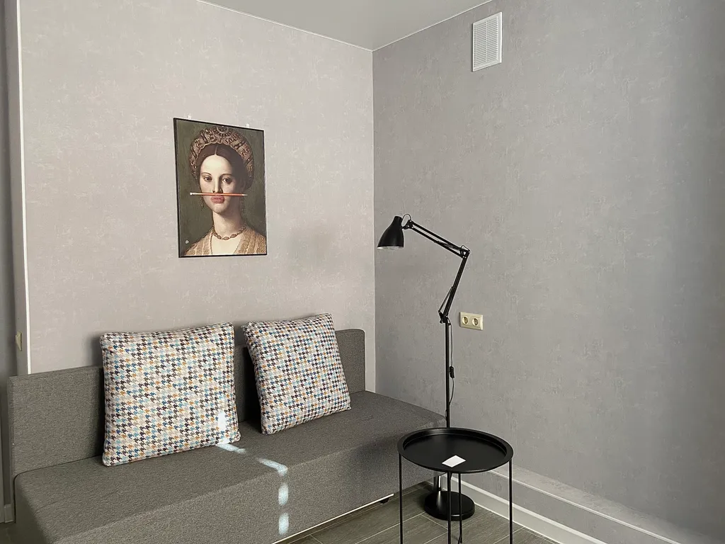 Квартира Квартира Стильная евродвушка в центре города — Элиста