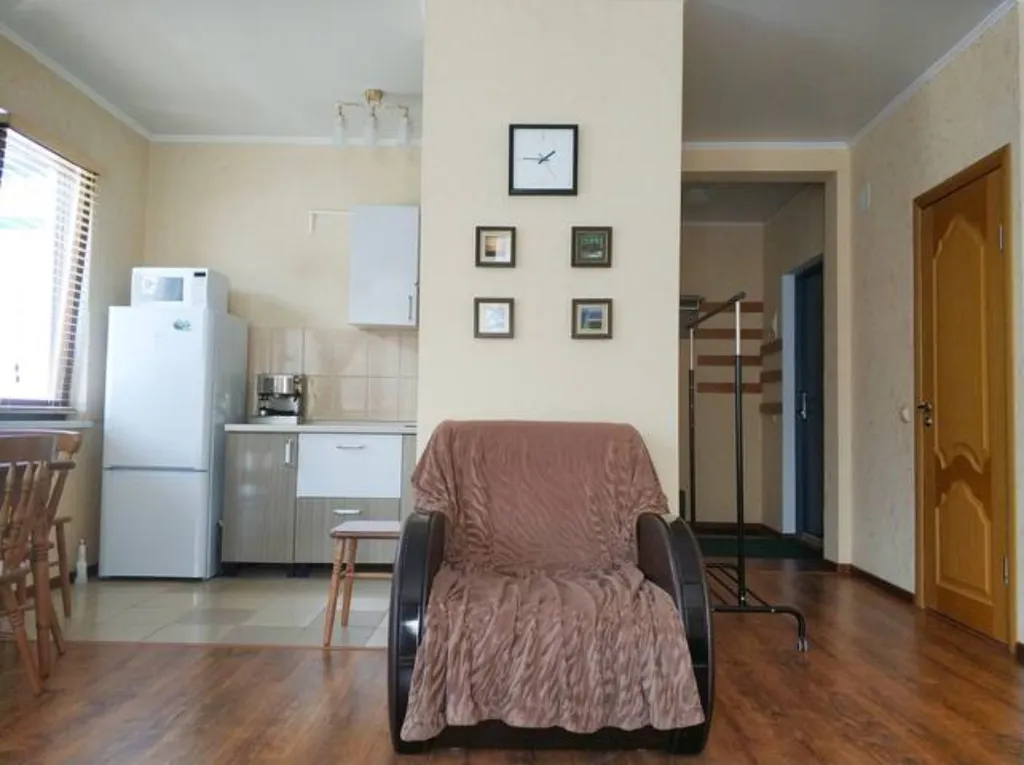 Квартира с балконом с видом на горы