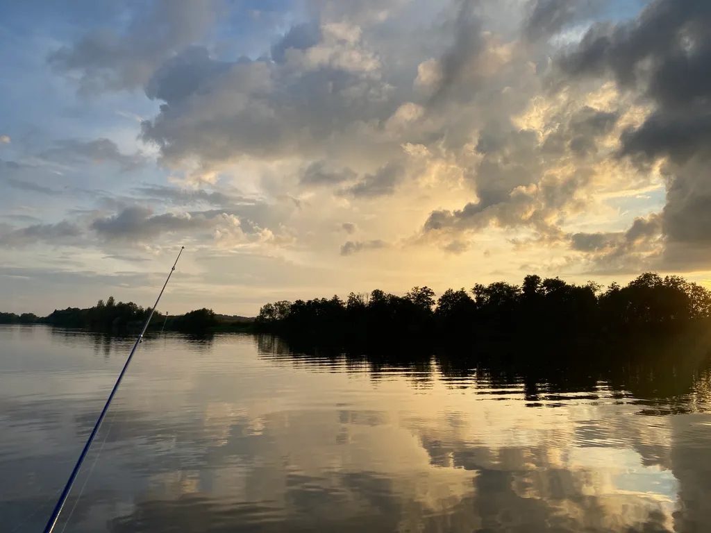 Коттедж Дом на берегу реки Волхов — Волхов