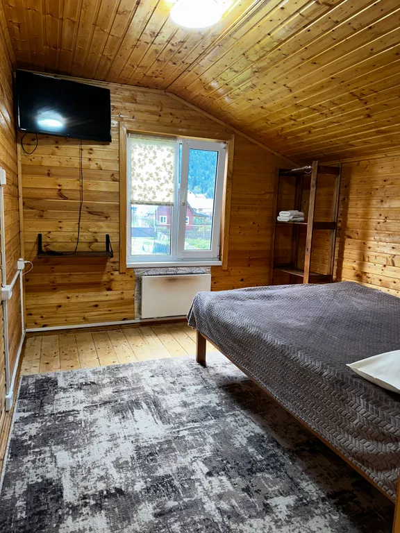 Уютный коттедж с видом на горы