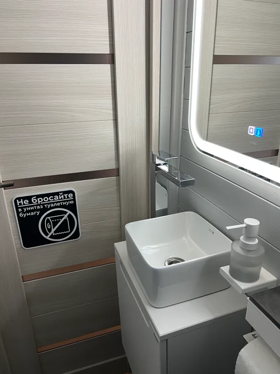 Уютный дом с видом на реку