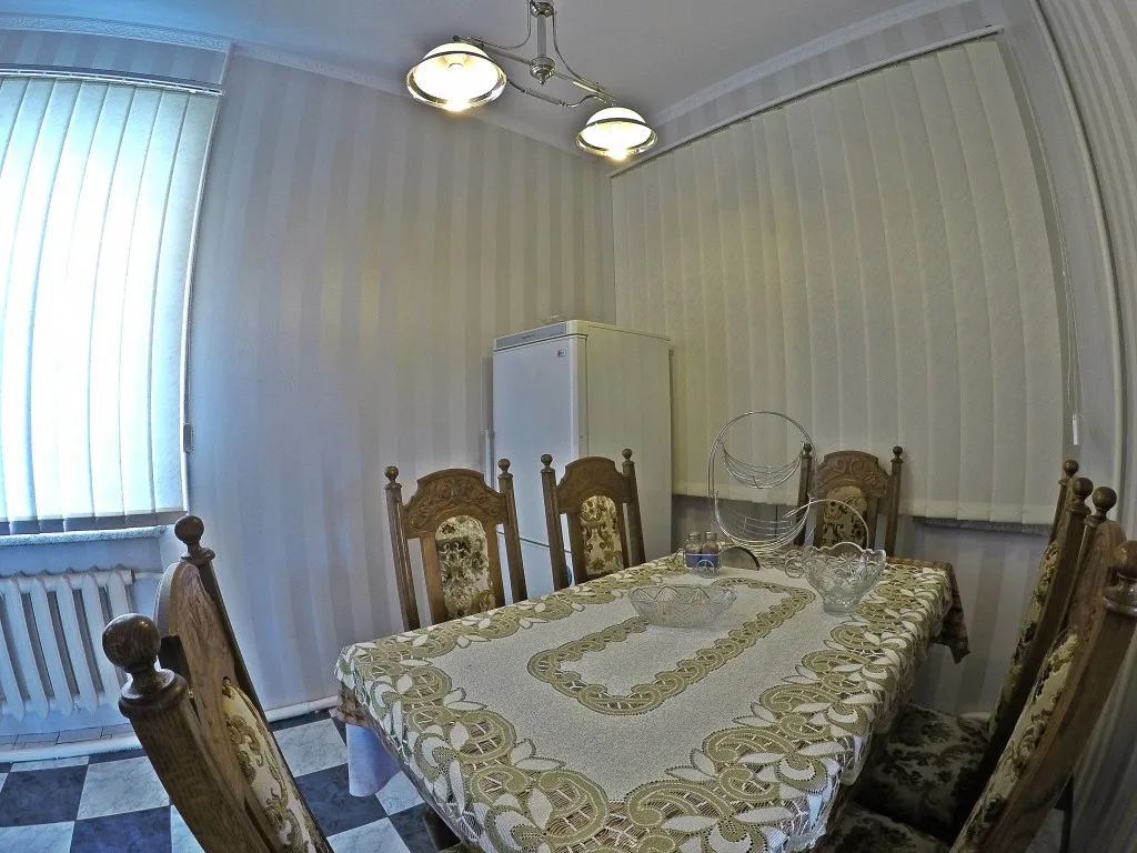 Дом в Ялте с бассейном и сауной