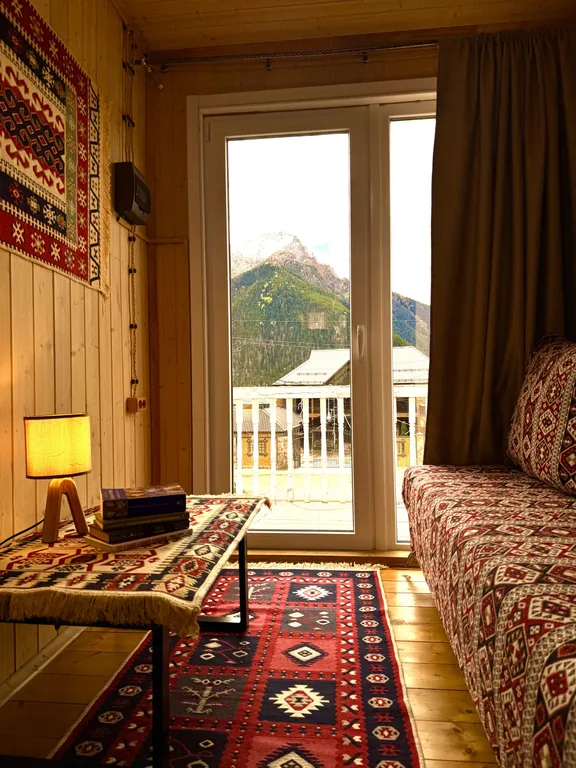 Домик с кухней