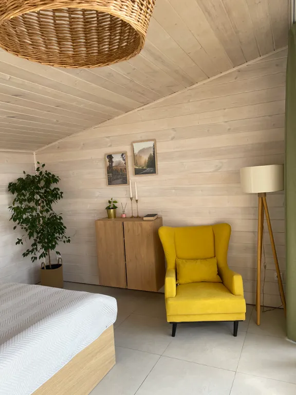 Cube House на берегу Волги