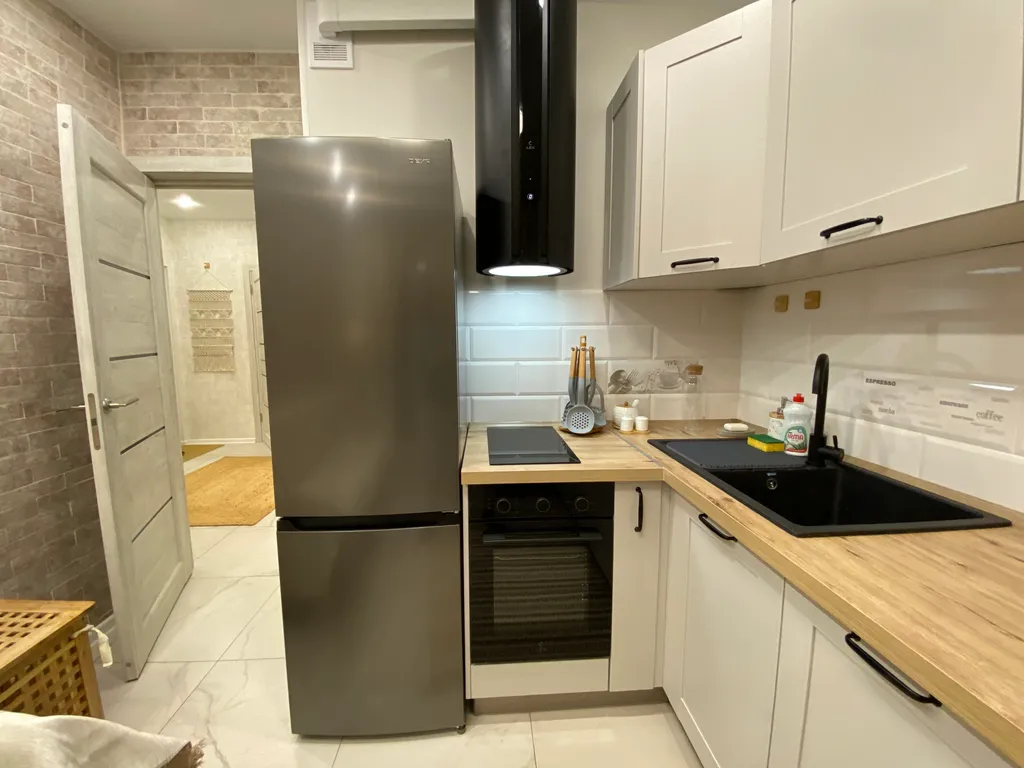 Апартамент Сканди с балконом и отдельной спальней