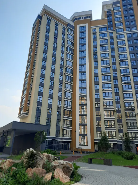 Хорошая квартира в новом доме в центре города в ЖК Столичный