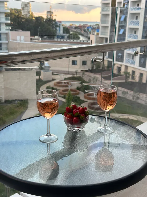 Апартаменты с видом на море от собственника в Ольгинке