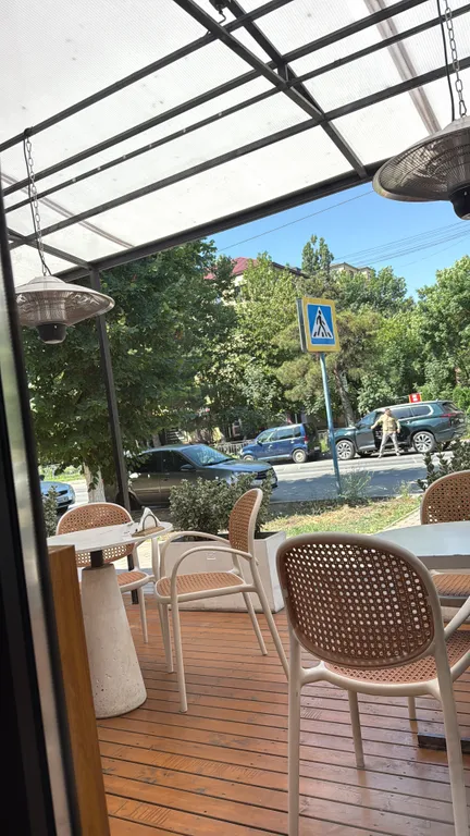 Квартира с дизайнерским ремонтом в самом сердце города в элитном районе