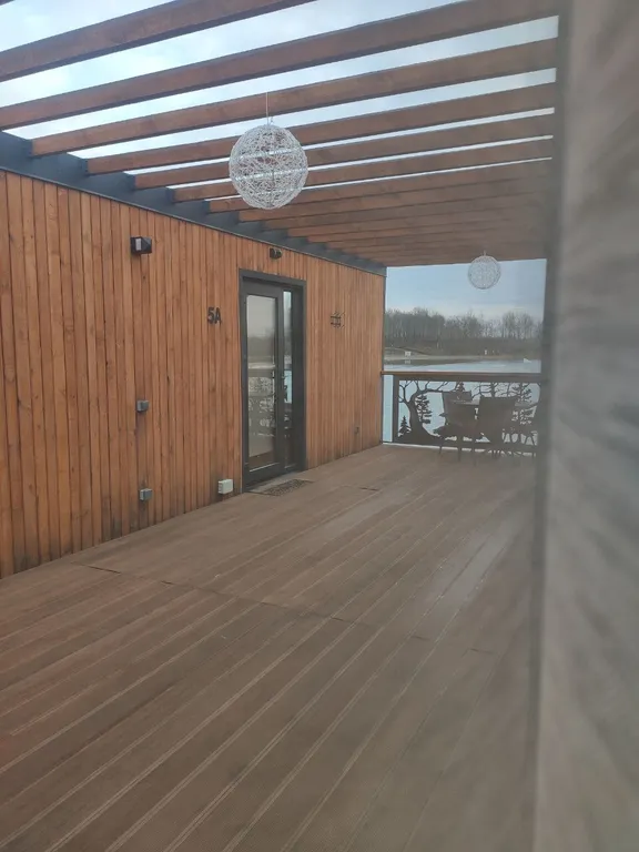 Номер с видом на озеро 5а